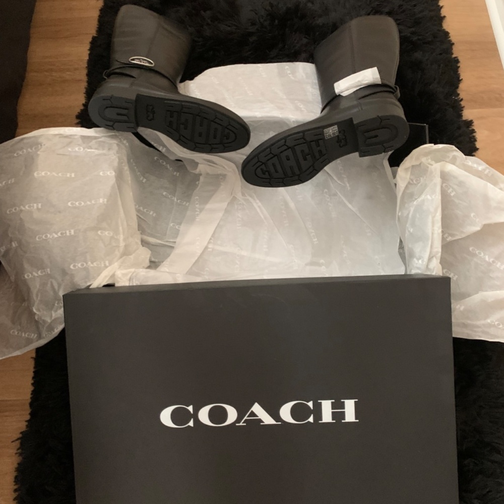 Boots - Picture 2 of 2